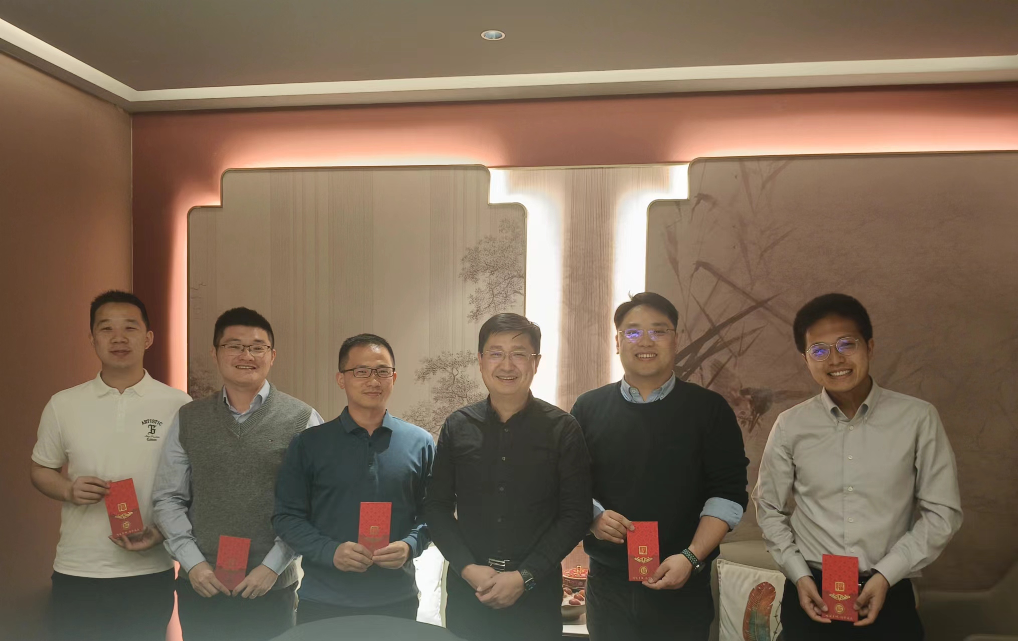 20240408夏帆副校长看望慰问借调挂职干部.jpg