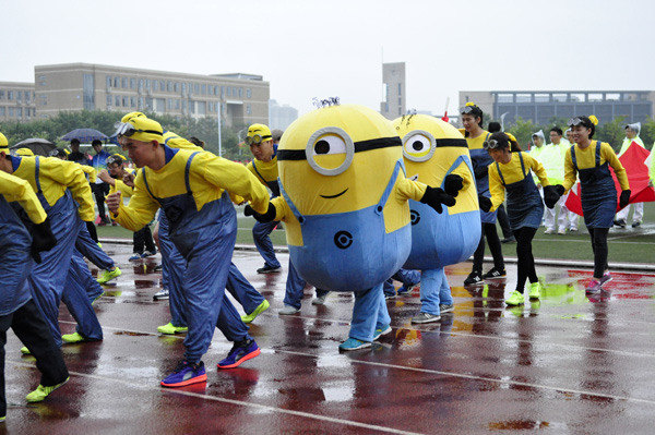 厦门工艺美院方阵 许亦杰摄1