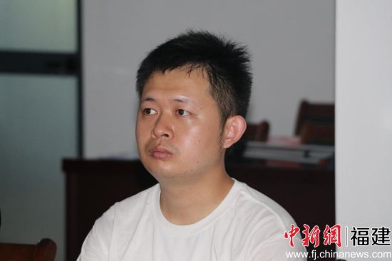 图为福州大学经济与管理学院副教授徐泽林出席活动。 图为福州大学经济与管理学院副教授徐泽林出席活动。