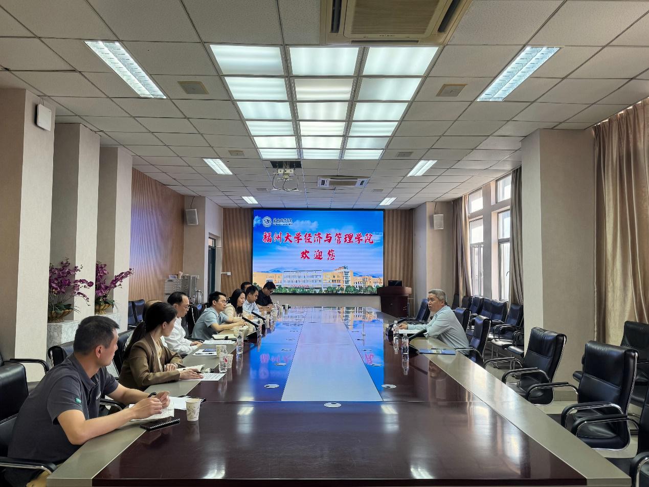 20250415校领导赴经济与管理学院调研经济与管理学院.jpg