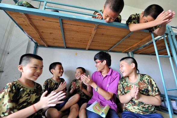 （教育）（1）大学生暑期“三下乡” 携手共圆中国梦