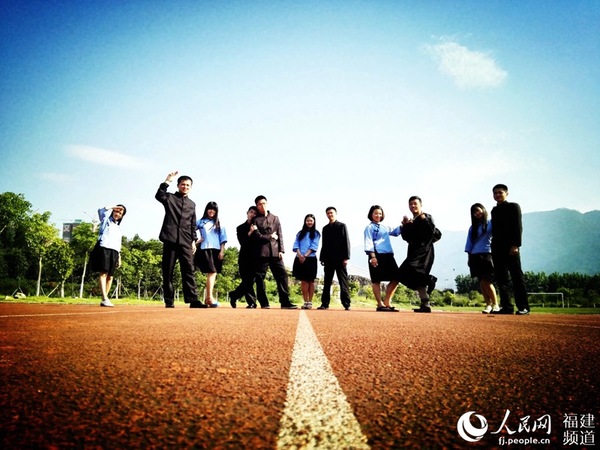 今天，我们将要走向这挑战的远方。