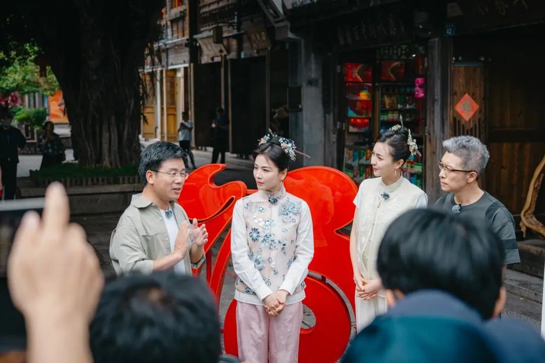 20250630【专访】王文奎设计师 配图.jpg