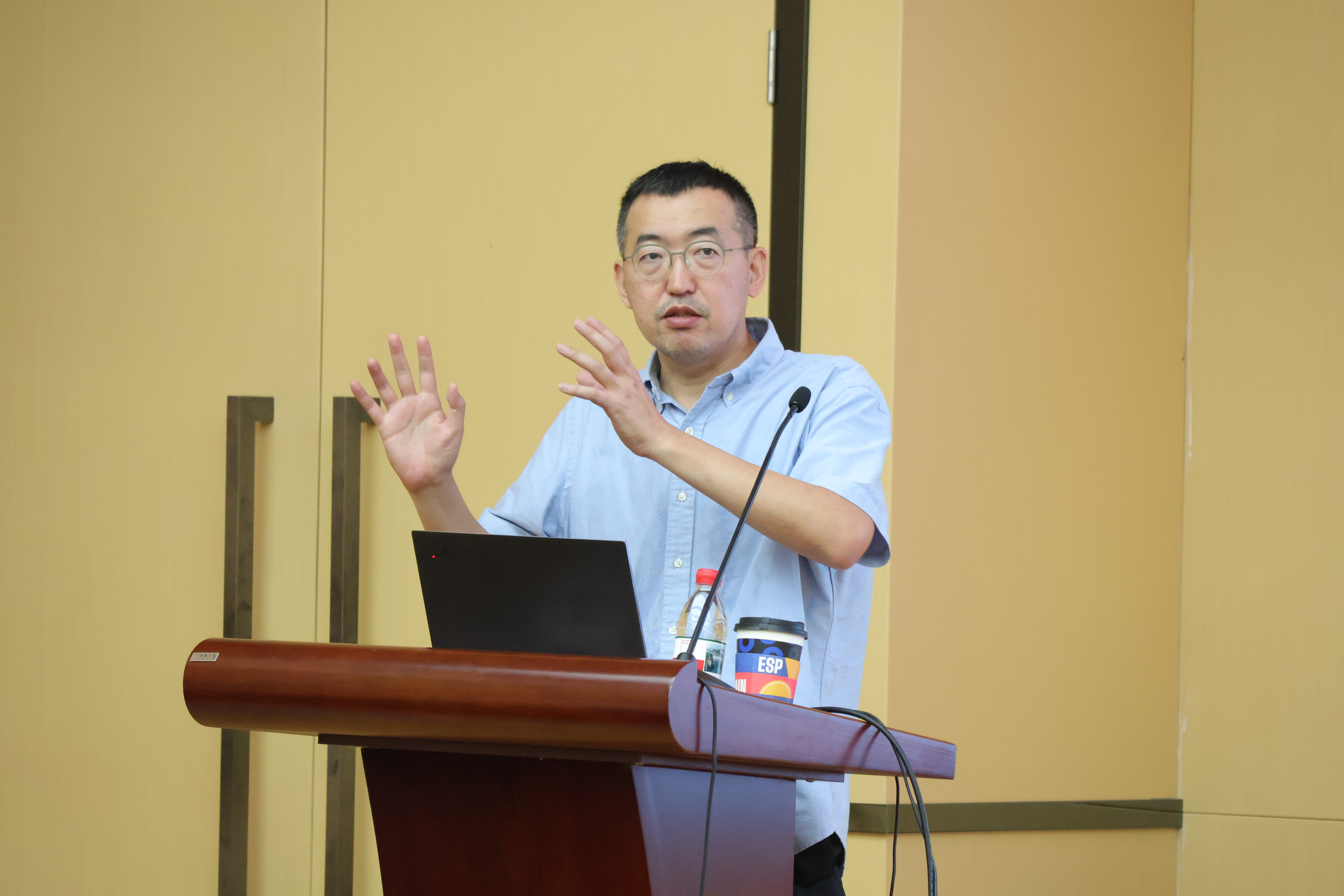 20260615张昕教授.jpg
