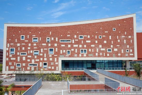 2015å¹´ç±ç¦å·å¤§å­¦ä¸ææ±å¸äººæ°æ¿åºç­¾è®¢çå±å»ºâç¦å·å¤§å­¦ææ±ç§æå­åºâçåä½åè®®ãå¾ä¸ºå­åä¸éãæå æ