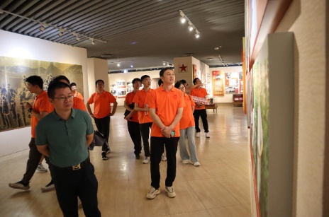 人民日报客户端20230716材料学院三下乡2.jpeg