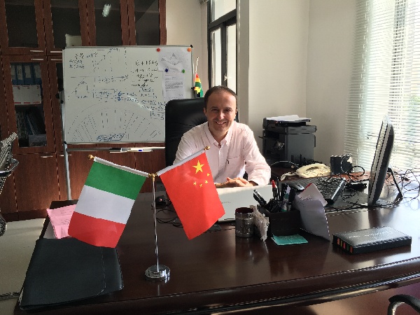 Bruno Briseghella, dean of the College of Civil Engineering of Fuzhou University, says he can realize his dream in China. [Photo by Huang Shan/China.org.cn]