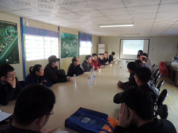 王耀华到石化学院3