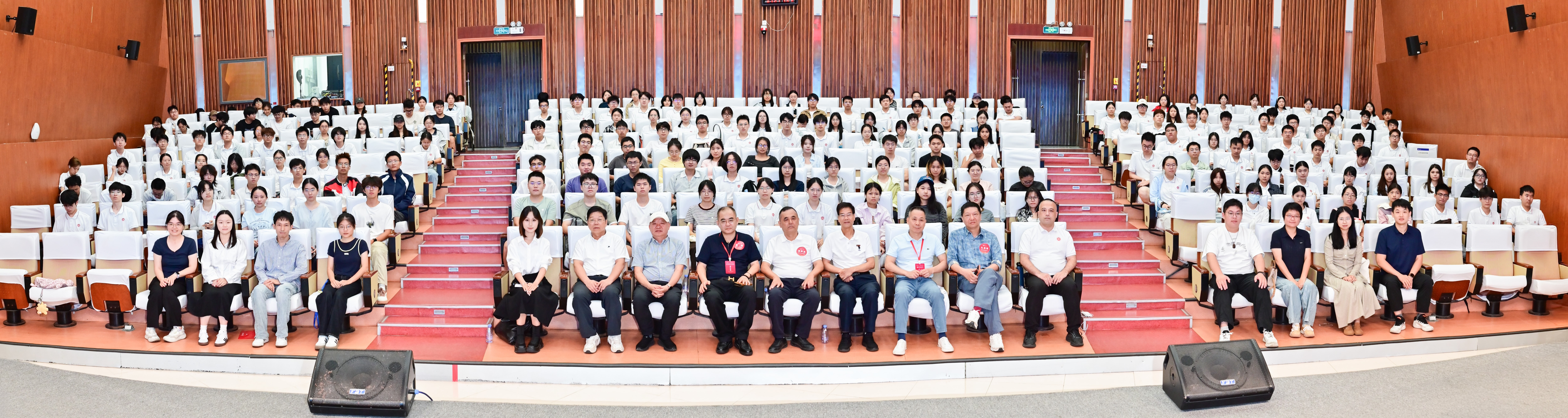 20261024校友活动生工学院1(1).jpg