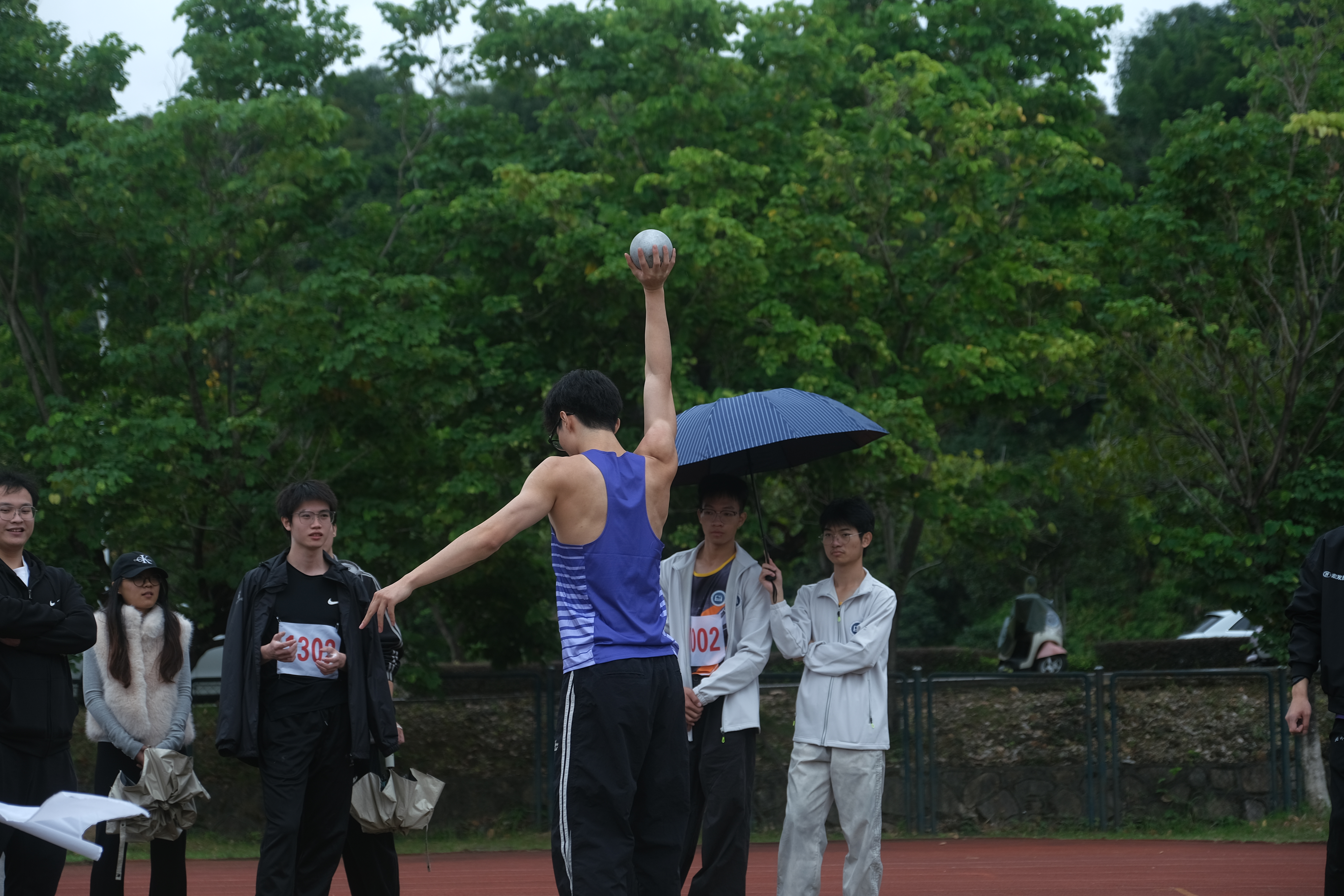 20251113男学甲铅球（七项之三） 刘周洋摄.JPG