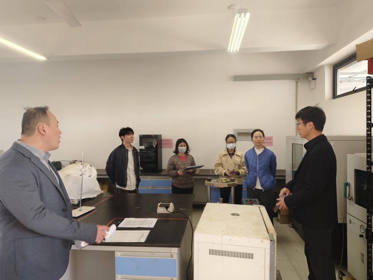 _cgi-bin_mmwebwx-bin_webwxgetmsgimg__&MsgID=18272024647455765&skey=@crypt_196e735e_3af8022024bbadd4c1487c9263737e7b&mmweb_appid=wx_webfilehelper