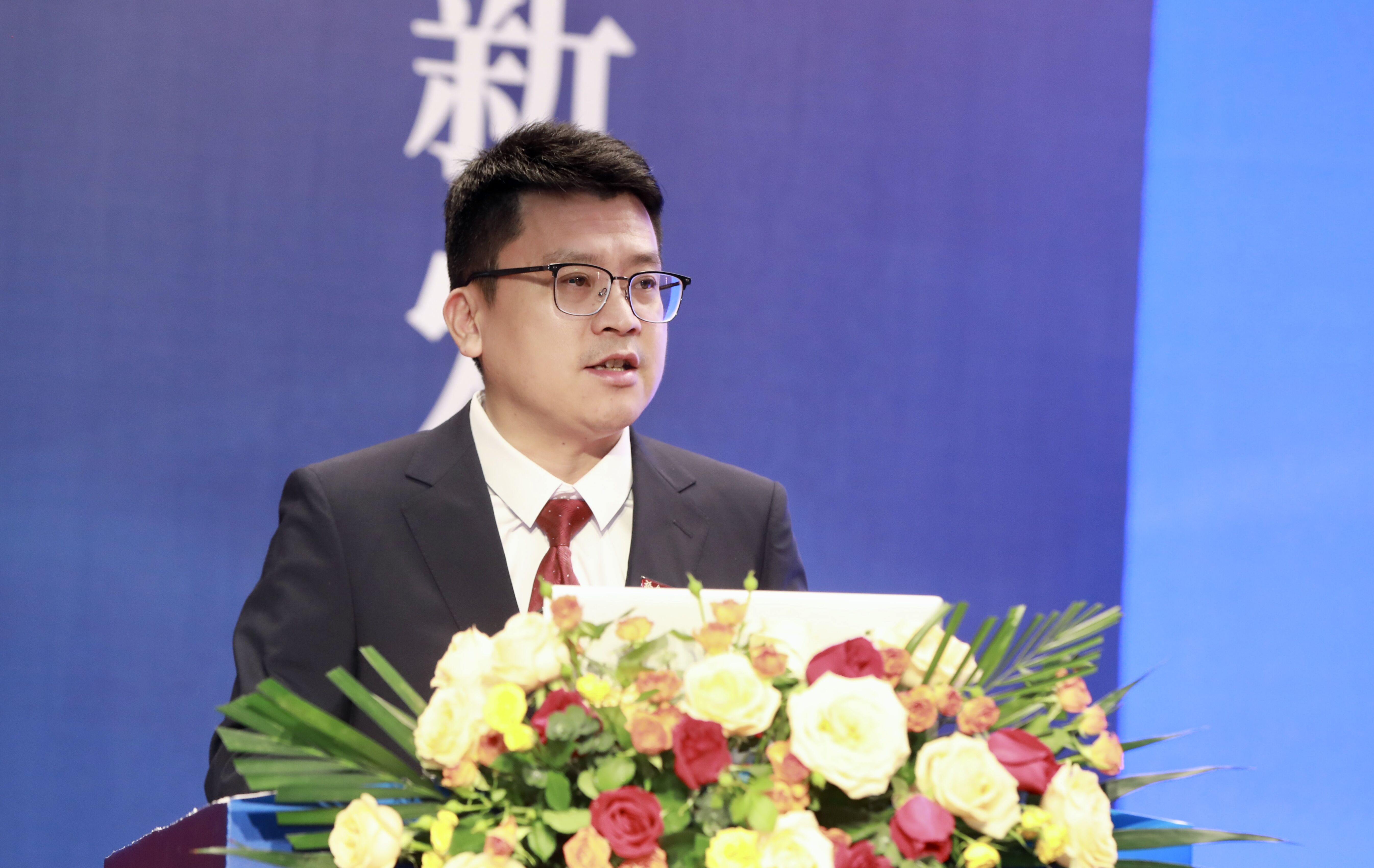 郭文忠副校长致辞-茹晓冬.jpg