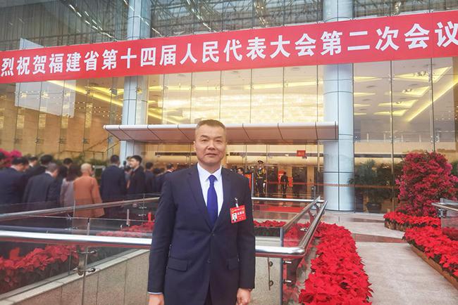 20240126人民网专访李智.jpeg 20240126人民网专访李智.jpeg